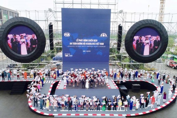 “#3500 Sinh mạng” - Chiến dịch toàn cầu vì an toàn giao thông đến Việt Nam - Anh 6