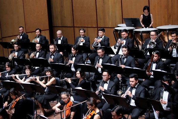 HBSO “gồng mình” trong mùa diễn mới - Anh 1