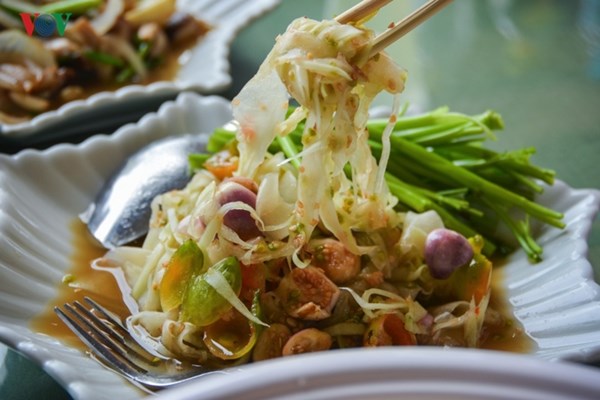 Ăn gì khi lang thang đất nước Triệu Voi - Anh 4