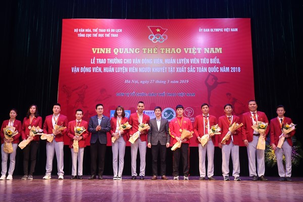 Vinh danh các HLV, VĐV tiêu biểu của Thể thao VN - Anh 4