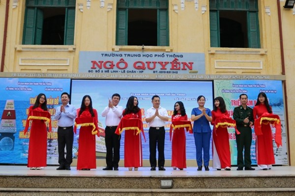 Triển lãm “Hoàng Sa, Trường Sa của Việt Nam – Những bằng chứng lịch sử và pháp lý” - Anh 2