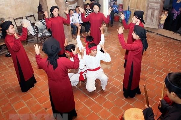 Thưởng thức nét văn hóa cổ độc đáo trong Lễ hội Đền Hùng 2019 - Anh 1