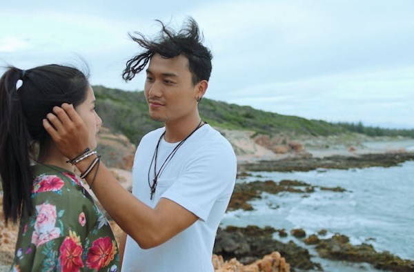 "Cà chớn, anh đừng đi!" không dành cho khán giả dưới 16 tuổi - ảnh 2