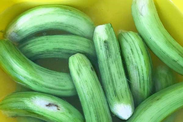Hướng dẫn cách nấu ốc nấu chuối đậu ngon tại nhà - Anh 5
