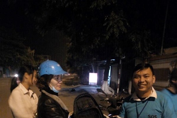 Hải Phòng:​​​​​​​ Những “Hiệp sỹ” đất Cảng cứu hộ giao thông vào ban đêm - Anh 4