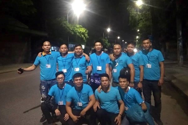 Hải Phòng:​​​​​​​ Những “Hiệp sỹ” đất Cảng cứu hộ giao thông vào ban đêm - Anh 1