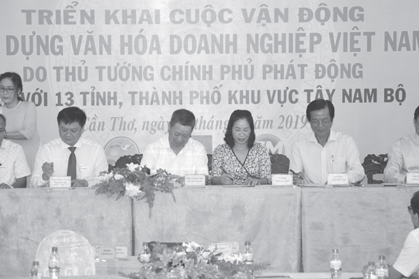 “Không có văn hóa doanh nghiệp, khó xây dựng được thương hiệu Việt” - Anh 1