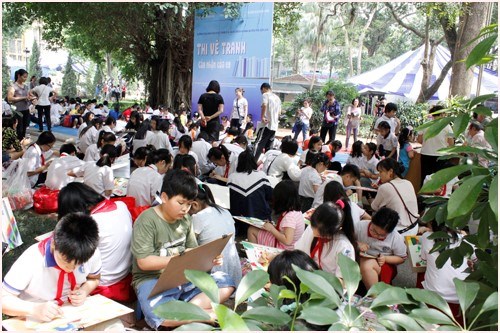 Ngày hội đọc sách nhìn từ thực tiễn cuộc sống - Anh 1