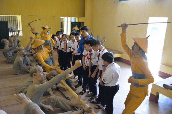 Nhà đày Buôn Ma Thuột đón nhận bằng xếp hạng Di tích quốc gia đặc biệt - Anh 1