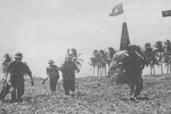 Cuộc hải trình hướng tới bình minh - Anh 1