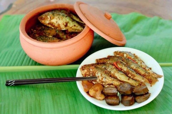 Hải Phòng: Đề cử cá mòi kho Kiến Thụy là đặc sản quà tặng Hải Phòng - Anh 1