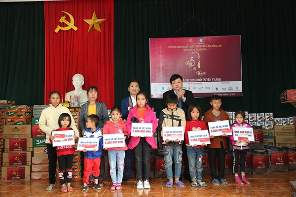 Chương trình nghệ thuật “Tháng 5 ơn Người” - Anh 1