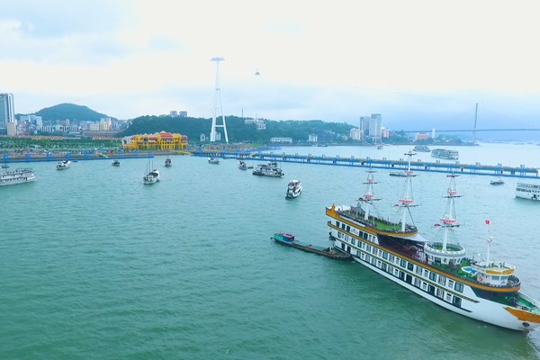 “Hot” như bến tàu du lịch mới tại Bãi Cháy - Anh 8