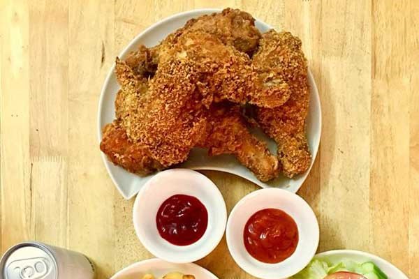Công thức làm gà rán KFC chuẩn vị ngoài hàng - Anh 1