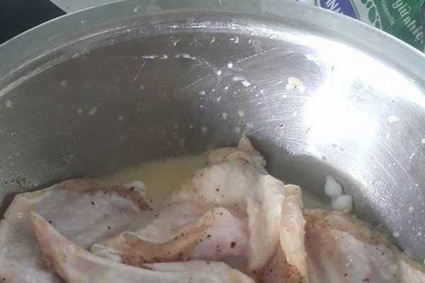 Công thức làm gà rán KFC chuẩn vị ngoài hàng - Anh 3