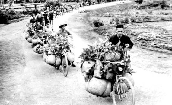 Hàng trăm ông thợ cối đi chiến dịch Điện Biên Phủ - Anh 1