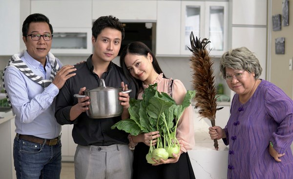 Khi gia đình “nóng” trên truyền hình - Anh 1