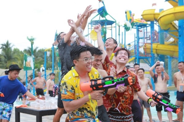 Việt Nam lần đầu tiên có “Đại chiến thế giới nước” - Anh 8