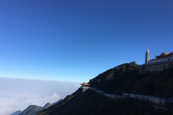 Đoàn đại biểu dự Đại lễ Vesak 2019 sẽ thực hiện lễ cầu an tại Fansipan ngày 15.5 - Anh 1