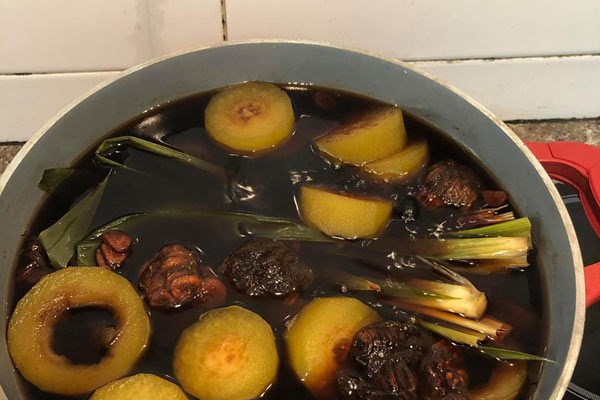 Cách làm trà sâm bí đao lá dứa giải nhiệt ngày nắng nóng - Anh 6