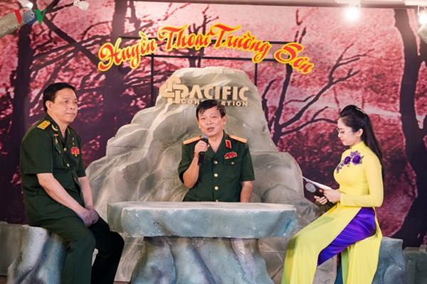 Sống động đêm thơ “Huyền thoại Trường Sơn” - Anh 3