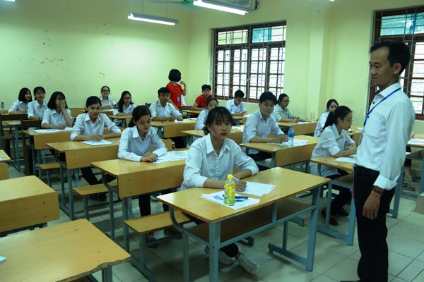 Kỳ thi THPT quốc gia 2019: Vì sao thí sinh dự thi chỉ để xét tốt nghiệp tăng? - Anh 1