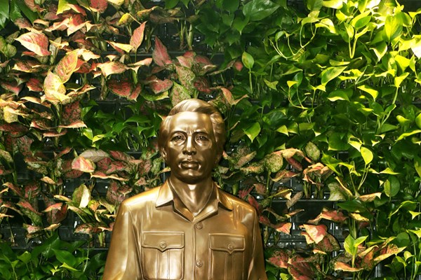 Tâm nguyện của người Anh hùng - Anh 2