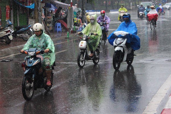 Thời tiết ngày 29.5: Vùng núi Bắc Bộ, Bắc Trung Bộ mưa to, đề phòng lũ quét, sạt lở đất - Anh 1