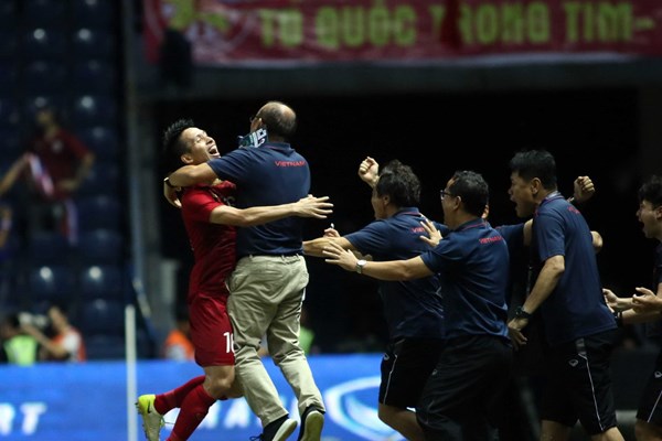 Thán phục những chiến binh mang biệt danh Rồng Vàng - Anh 1
