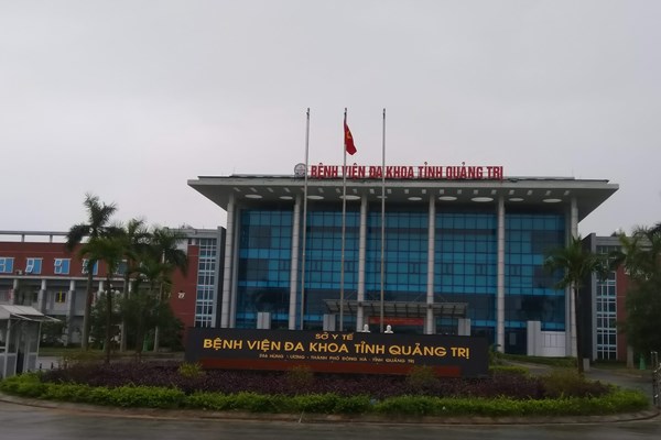 Dùng bia cứu sống bệnh nhân: Bác sĩ Lâm được Thủ tướng tặng Bằng khen - Anh 1