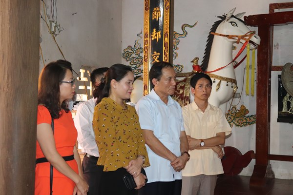 Thứ trưởng Trịnh Thị Thủy: Chú trọng đưa những nội hàm mới của phong trào TDĐKXDĐSVH vào đời sống - Anh 6