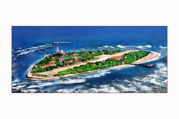 Những tư liệu quý tại triển lãm di sản  biển đảo Việt Nam - Anh 1