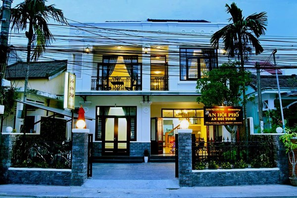 Việt Nam đang là điểm “nóng” thu hút khách du lịch - Anh 1
