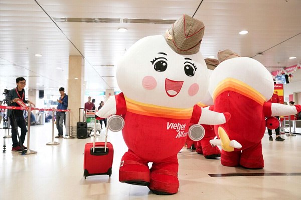 Mua vé máy bay Vietjet được hoàn tiền lên tới 36% giá vé - Anh 1