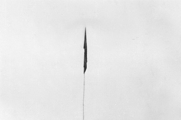 Trưng bày “Quốc hiệu và Kinh đô Đại Việt qua các thời kỳ lịch sử”: Sức hút từ những hiện vật vô giá - Anh 1