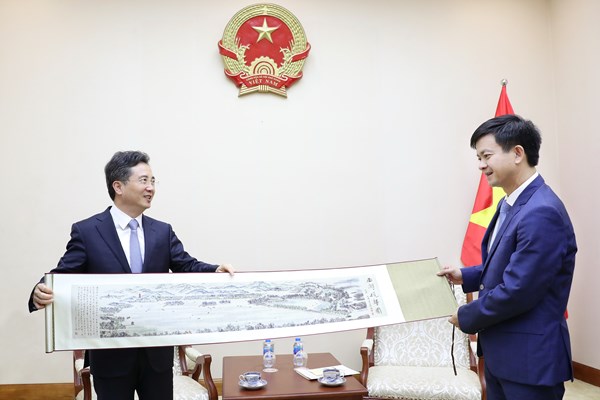 Tăng cường hợp tác du lịch Việt Nam - Trung Quốc - Anh 4