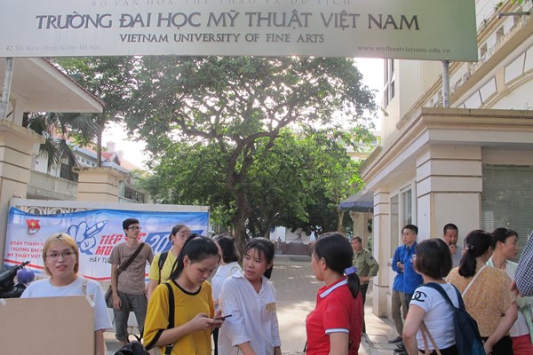 Thi tuyển vào các trường nghệ thuật của Bộ VHTTDL: Không thể tìm được bất cứ sự “trợ giúp” nào - Anh 2