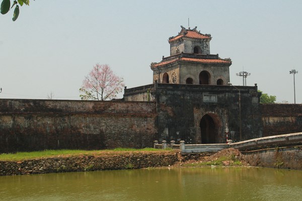 Vụ trùng tu 