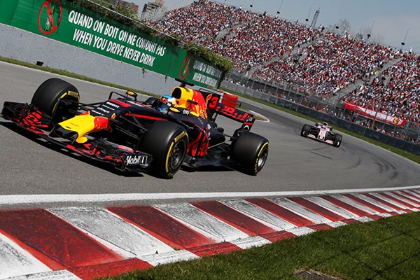“Thánh đường tốc độ” British Grand Prix 2019: Liệu có sự bất ngờ? - Anh 2