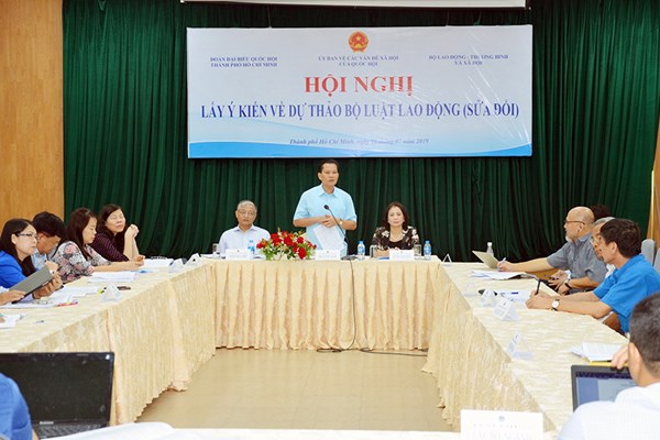 Đến lúc giảm giờ làm cho người lao động - Anh 1