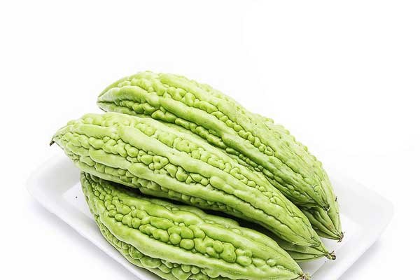 Hướng dẫn cách nấu món mướp đắng nhồi thịt - Anh 2
