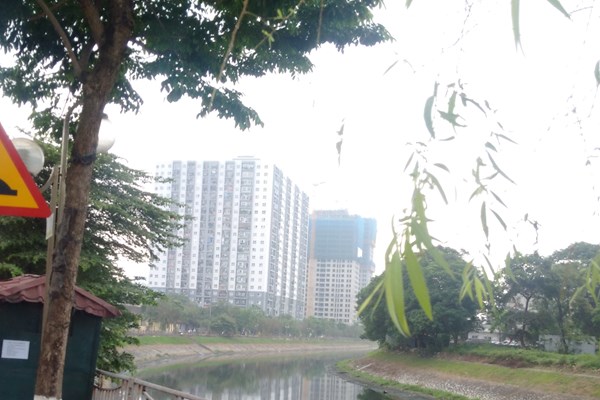 Xả nước Hồ Tây làm ảnh hưởng đến kết quả thử nghiệm xử lý ô nhiễm sông Tô Lịch: Công ty TNHH MTV Thoát nước Hà Nội nói gì? - Anh 1