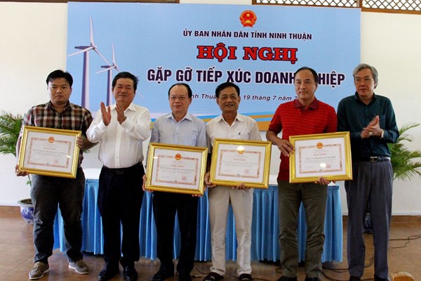 Du lịch Ninh Thuận tăng mạnh trong 6 tháng, thu hút nhiều nhà đầu tư - Anh 2