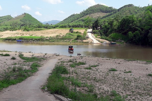 Hàng trăm hộ dân Thuận Hoá (Quảng Bình) mong xây cầu: Chờ Bộ GTVT trả lời chính thức - Anh 1