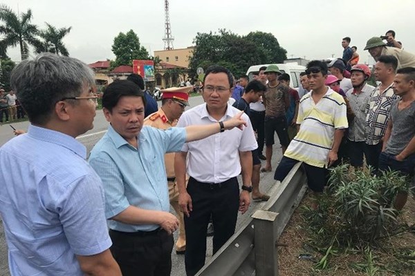 Thủ tướng chỉ đạo xử lý vụ tai nạn kinh hoàng ở Hải Dương - Anh 1