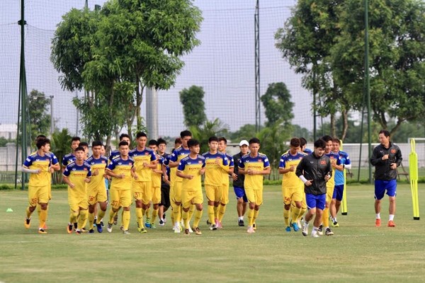 Chờ tài dụng binh của thầy Park - Anh 1