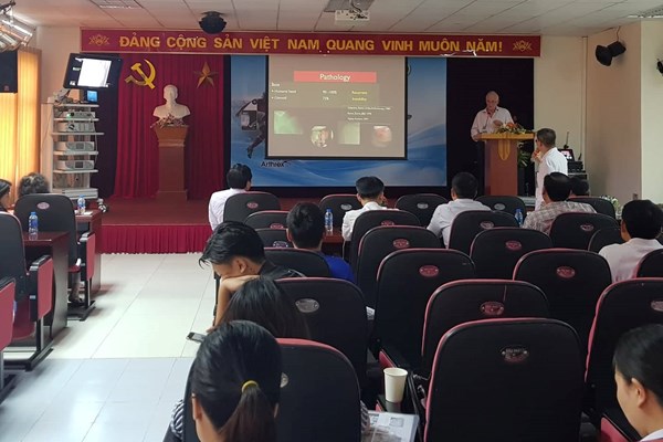Hội thảo chấn thương thể thao: Những tiến bộ trong phẫu thuật điều trị bệnh lý về khớp - Anh 1