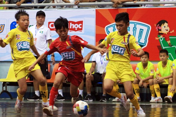 U11 SLNA vô địch Giải bóng đá nhi đồng toàn quốc – Cúp Kun siêu phàm - Anh 2