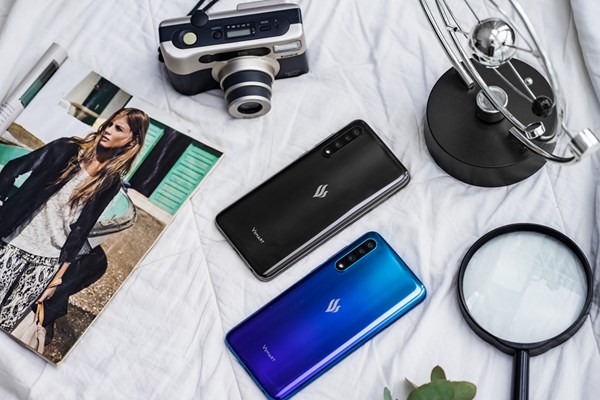 Vingroup công bố dòng điện thoại Vsmart thế hệ 2 - Anh 5