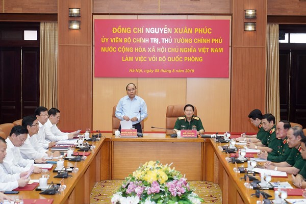 Bộ Quốc phòng phải làm mẫu mực về cổ phần hóa, thoái vốn - Anh 1